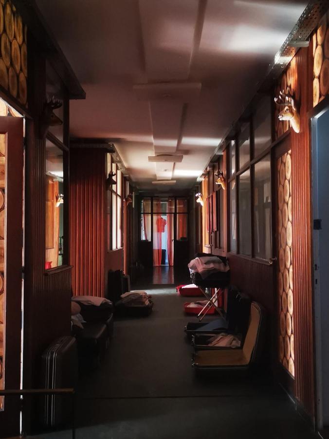 Ghostel 1St - Aventure Alternative - Guest House - Arts-Factory-Experience - For Artists, Makers And Open Minds - Attention, We Are Not A Hotel And Are Not Adapted For Everybody - Read Host Warnings Before Reservation - Www,Providence,Be Asbl Charleroi Zewnętrze zdjęcie